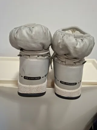 Stivali da neve Moon Boot per bambini taglia 34 argento