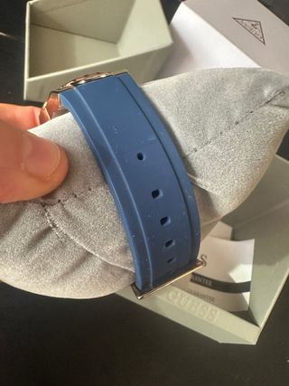 Reloj Guess Mujer Azul y Dorado