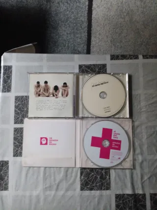 Lote 8 CDs: Luz, Chambao,El Canto del Loco, M.P.