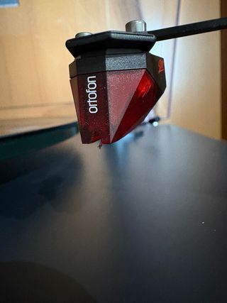 Tocadiscos Pro-Ject Negro