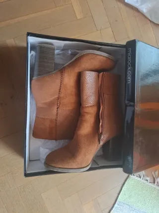 Botines Mia & Rock Ante Talla 39 Tacón 8