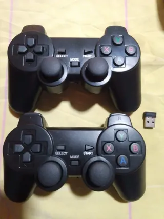 2 Gamepads inalámbricos 2.4GHz