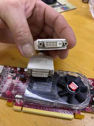 Tarjeta Gráfica ATI Radeon X1300 128MB DDR