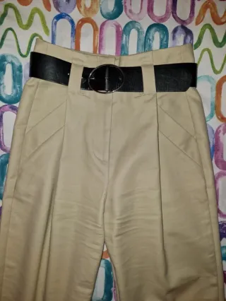 Pantalón Paperbag Stradivarius Talla 36 Beige