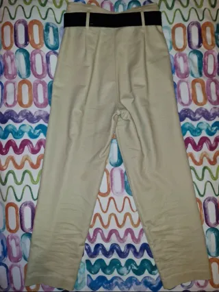 Pantalón Paperbag Stradivarius Talla 36 Beige