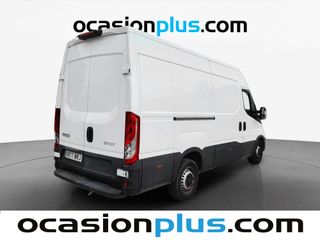 Iveco Daily Furgon 35S 16 V 3520L/H2 Auto 115 kW (156 CV)