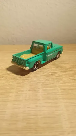 Matchbox Moving Parts '63 Chevy C10 TM GM