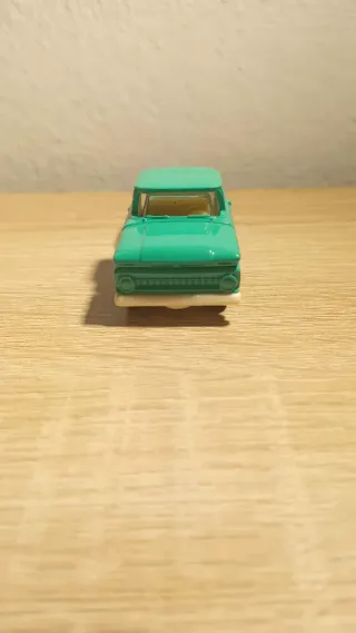 Matchbox Moving Parts '63 Chevy C10 TM GM