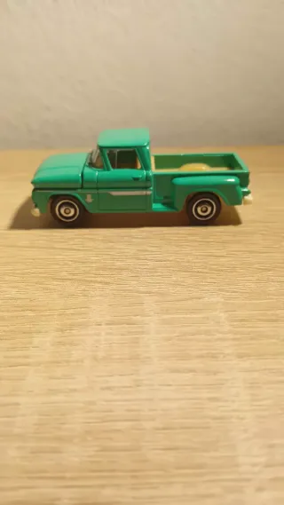 Matchbox Moving Parts '63 Chevy C10 TM GM