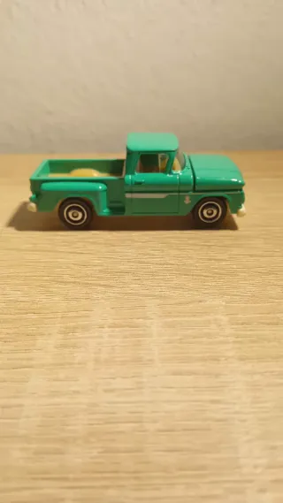 Matchbox Moving Parts '63 Chevy C10 TM GM