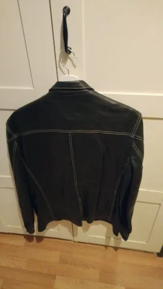 Chaqueta Giorgio Armani Talla 52 Negra