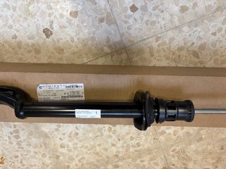 Amortiguador Mercedes A254320170328