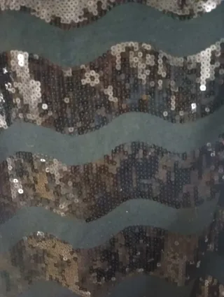 Vestido lentejuelas negro manga 3/4