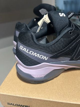 Zapatillas Salomon Gore-Tex Negras y Rosas