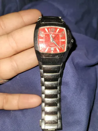 Reloj Lotus Mujer Rojo y Plateado