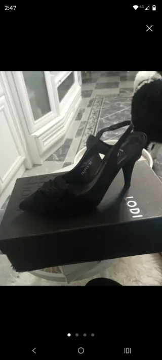 Zapatos de tacón negros para mujer