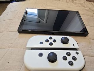 Nintendo Switch OLED Blanco + Accesorios