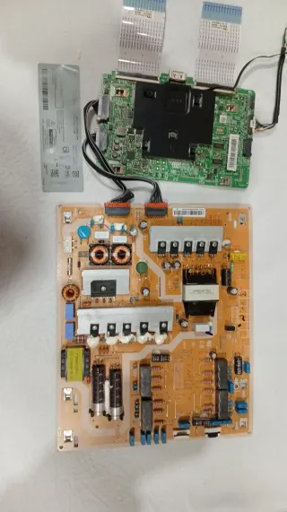 Placa Base y Fuente Alimentación Samsung QE49Q7FAM
