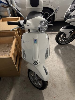Vespa Primavera 49cc - 148km
