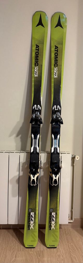 Esquís Atomic Vantage X77c 178cm con fijaciones XT