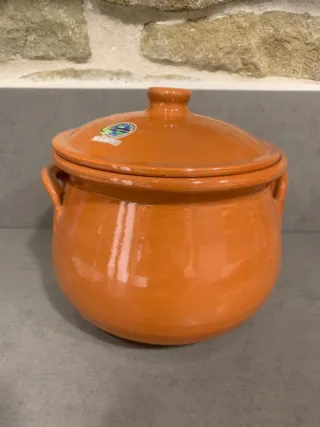 Olla de barro para cocina lenta a estrenar