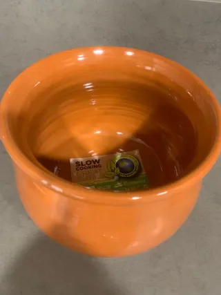 Olla de barro para cocina lenta a estrenar