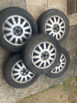Llantas Audi A3 (5 unidades)