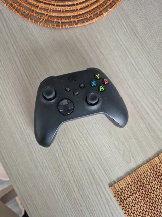 Mando Xbox One inalámbrico negro