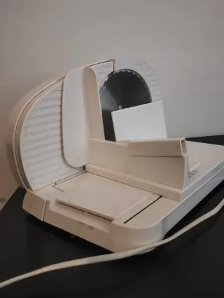 Affettatrice elettrica OK