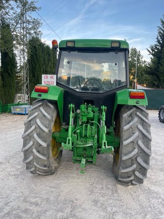 Tractor John Deere 6200
