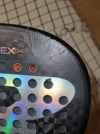 Pala de pádel Bullpadel Vertex 04 2025.