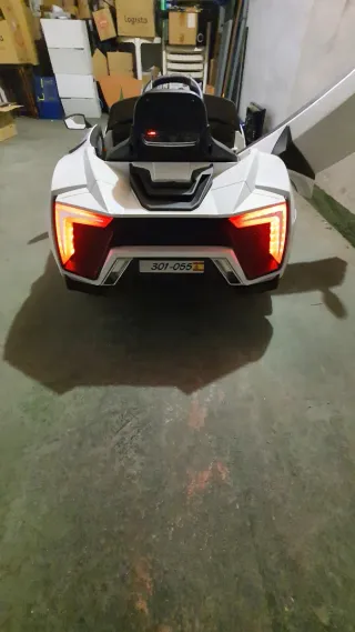 Coche Eléctrico Infantil Lamborghini Blanco