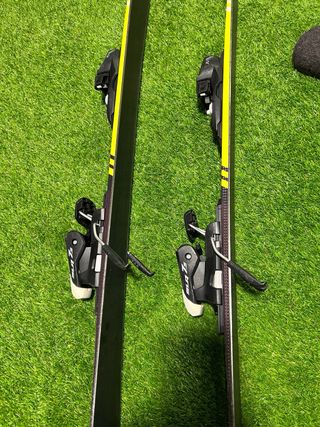 Esquís HEAD Super Shape.