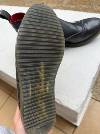 Stivali Chelsea grigi da uomo con fodera rossa