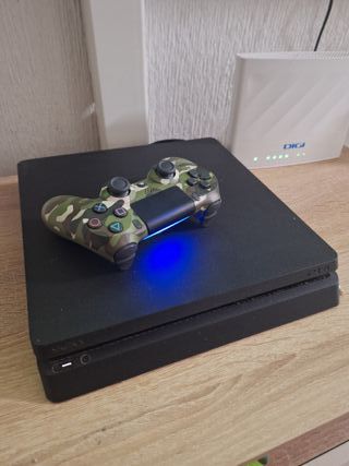 Ps4 + 2 Mandos (1 con drift)