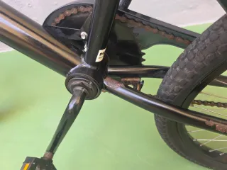 Bicicleta BMX Negra y Naranja