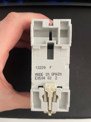 Diferencial Merlin Gerin 25A 30mA