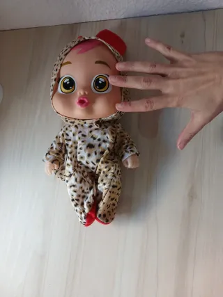 Muñeca Bebé Llorón Animal Print