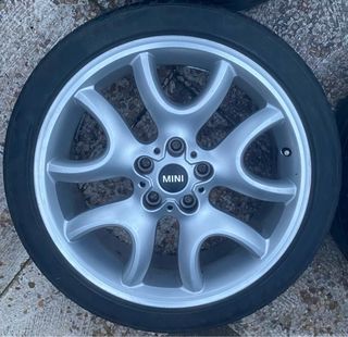 Llantas Mini 19 Originales con Neumáticos