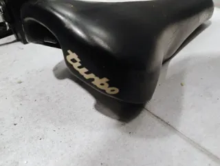 Sillín bici clásico Turbo
