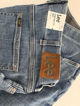 Pantalón Lee Extreme Motion Talla 38W/32L