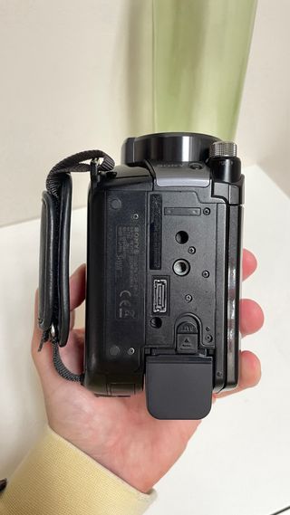 Sony HDR-SR11 60GB HDD Videocámara