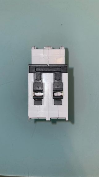 Magnetotermico Siemens 32A 400V