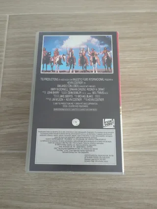 VHS Bailando con Lobos (Dances with Wolves)