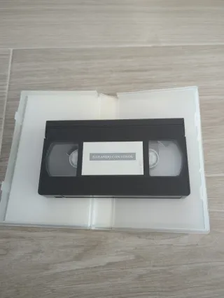 VHS Bailando con Lobos (Dances with Wolves)