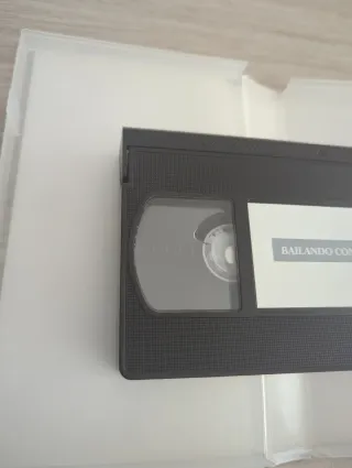 VHS Bailando con Lobos (Dances with Wolves)