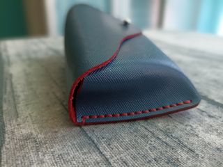 Astuccio in pelle per occhiali