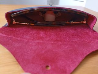 Astuccio in pelle per occhiali