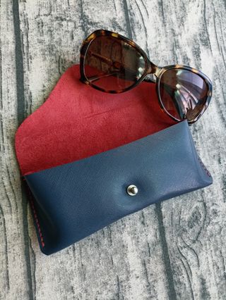 Astuccio in pelle per occhiali
