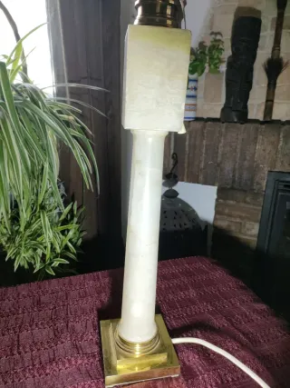 Pie de lámpara alabastro estilo clásico años 50
